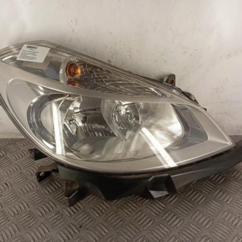 Optique avant principal droit (feux)(phare) RENAULT CLIO 3