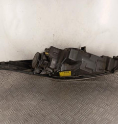 Optique avant principal droit (feux)(phare) FORD FIESTA 6