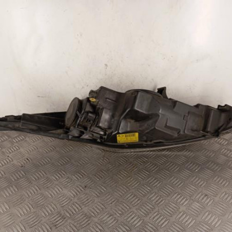 Optique avant principal droit (feux)(phare) FORD FIESTA 6