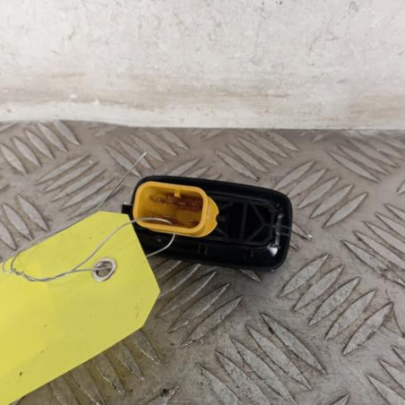 Interrupteur de leve vitre avant droit FORD FIESTA 6