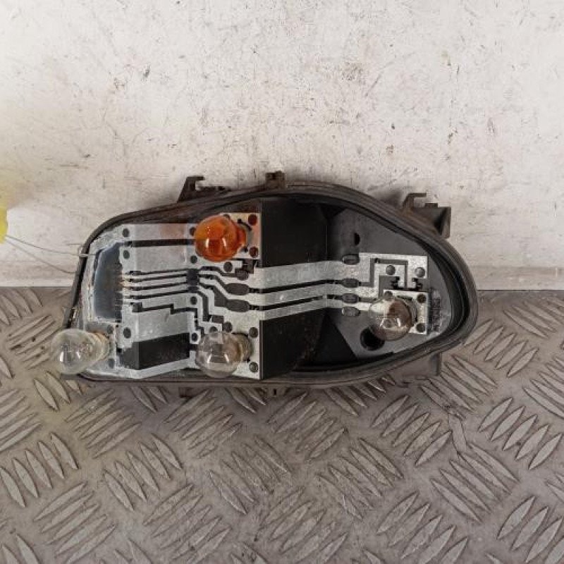 Platine feu arriere gauche RENAULT CLIO 3