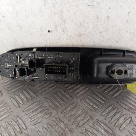 Interrupteur de leve vitre avant gauche PEUGEOT 406