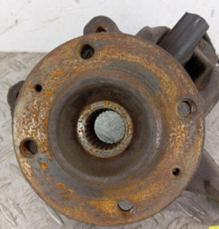 Moyeu avant gauche PEUGEOT 2008 1