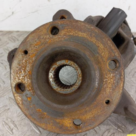 Moyeu avant gauche PEUGEOT 2008 1