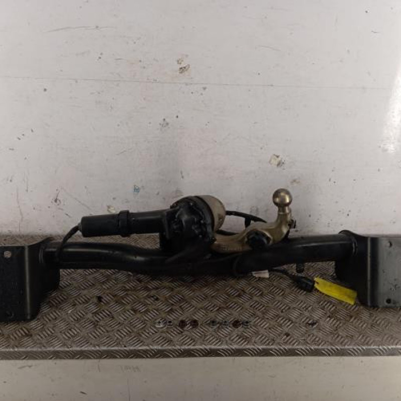 Attelage (boule de remorquage) BMW X6 F16