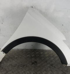 Aile avant droit HYUNDAI I 20 2 Photo n°1