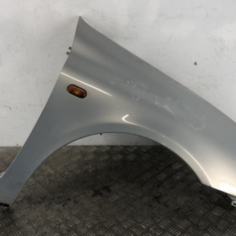 Aile avant droit RENAULT CLIO 2 Aile avant droit RENAULT CLIO 2