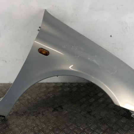 Aile avant droit RENAULT CLIO 2 Photo n°1