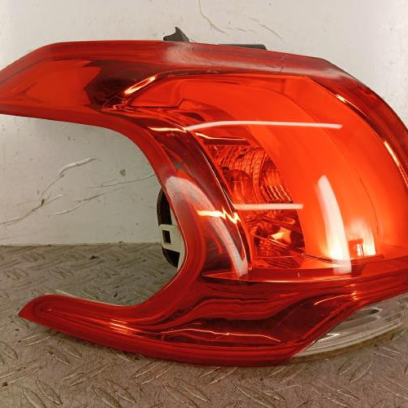 Feu arriere principal gauche (feux) PEUGEOT 2008 1