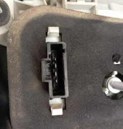 Feu arriere principal gauche (feux) PEUGEOT 2008 1 Photo n°3