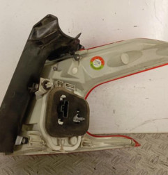 Feu arriere principal gauche (feux) PEUGEOT 2008 1 Photo n°4