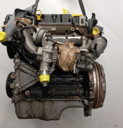 Moteur OPEL CORSA E Photo n°1