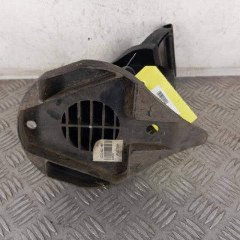 Treuil de roue de secours RENAULT CLIO 4 Treuil de roue de secours RENAULT CLIO 4