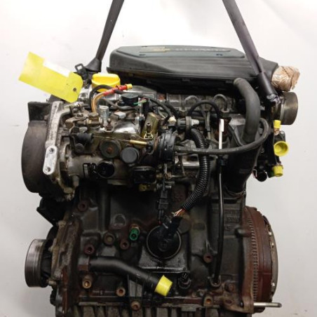 Moteur RENAULT CLIO 2 Photo n°1