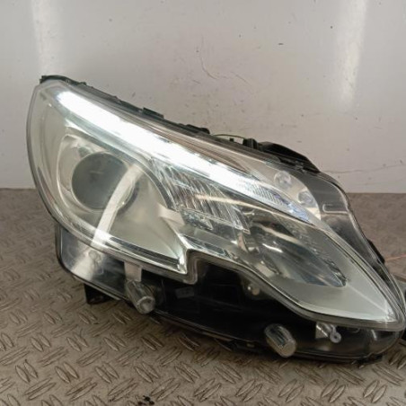 Optique avant principal droit (feux)(phare) PEUGEOT 2008 1