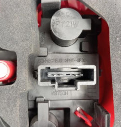 Feu arriere principal gauche (feux) PEUGEOT 206+ Photo n°4