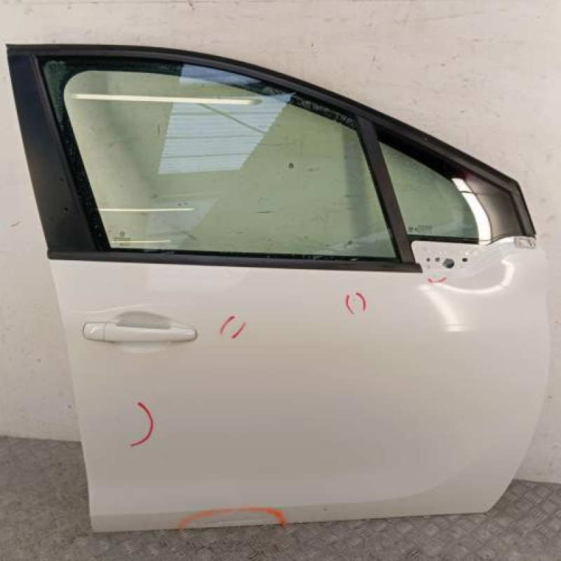 Porte avant droit PEUGEOT 208 1