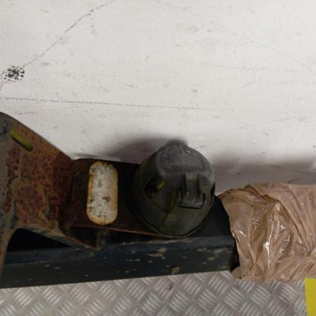 Attelage (boule de remorquage) RENAULT TRAFIC 2