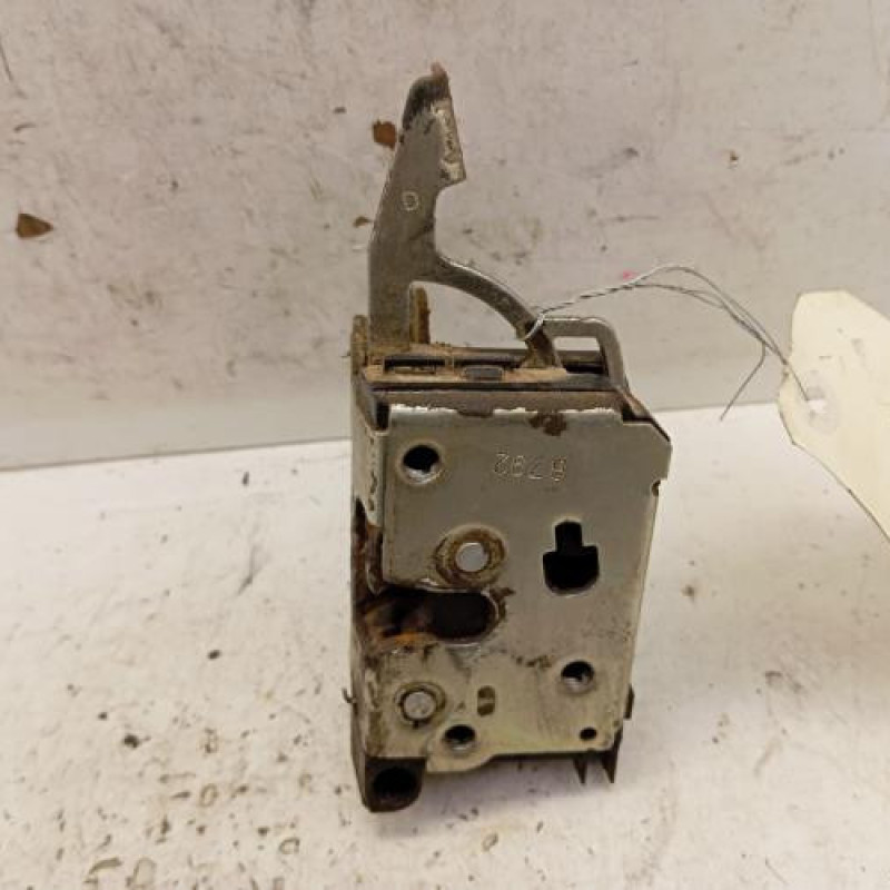 Serrure de porte de coffre droite PEUGEOT BOXER 2