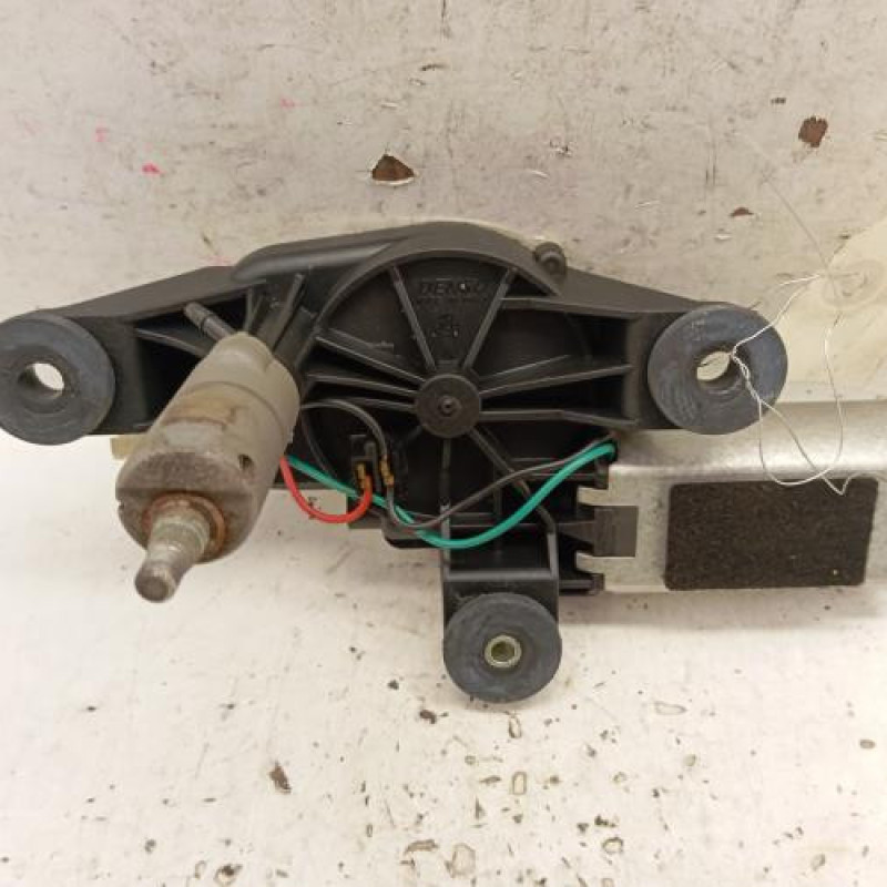 Moteur essuie glace arriere ALFA ROMEO 147 Moteur essuie glace arriere ALFA ROMEO 147