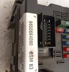 Boitier servitude moteur (BSM) PEUGEOT 307 Photo n°3