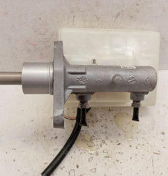 Maitre cylindre (freinage) RENAULT MASTER 3