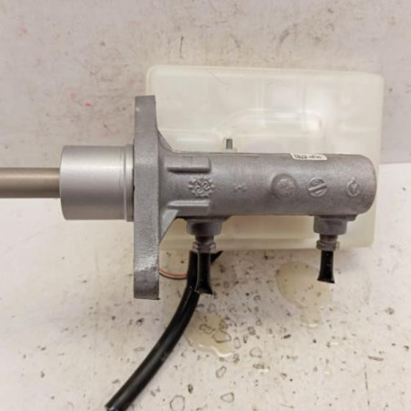 Maitre cylindre (freinage) RENAULT MASTER 3