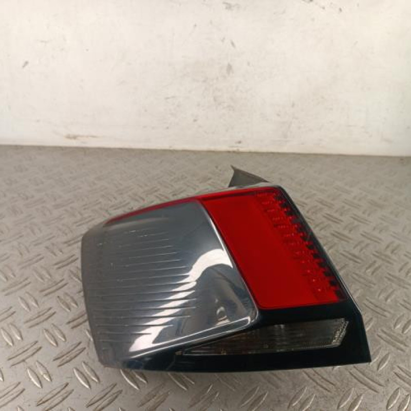 Feu arriere principal gauche (feux) PEUGEOT 3008 2