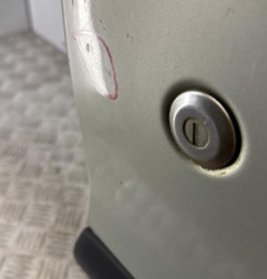 Porte avant droit RENAULT MEGANE 1 Photo n°3