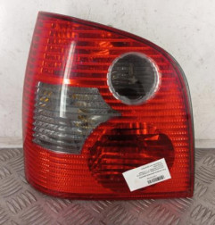 Feu arriere principal gauche (feux) VOLKSWAGEN POLO 4 Photo n°1