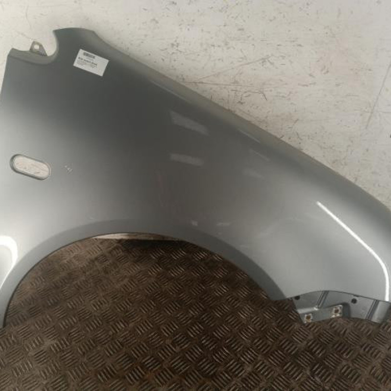 Aile avant droit VOLKSWAGEN POLO 4