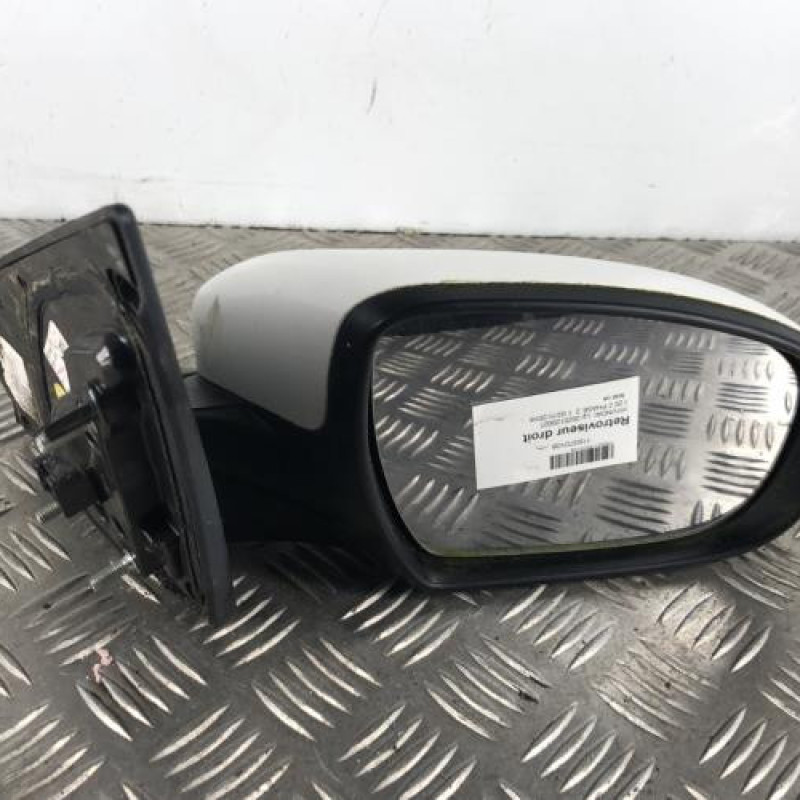 Retroviseur droit HYUNDAI I 20 2