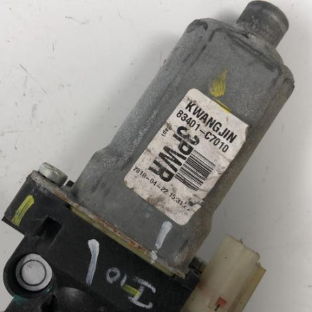 Leve vitre electrique arriere gauche HYUNDAI I 20 2