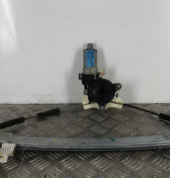 Leve vitre electrique avant droit HYUNDAI I 20 2 Photo n°1