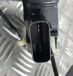 Serrure arriere gauche HYUNDAI I 20 2 Photo n°4