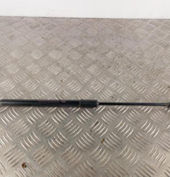 Verin de coffre HYUNDAI I 20 2 Photo n°1