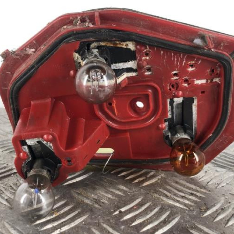 Platine feu arriere gauche PEUGEOT 206