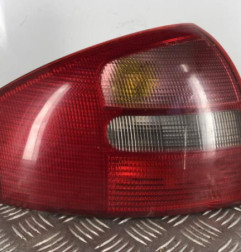 Feu arriere principal gauche (feux) AUDI A6 2 Photo n°1