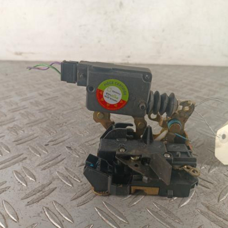 Serrure avant gauche RENAULT TWINGO 1