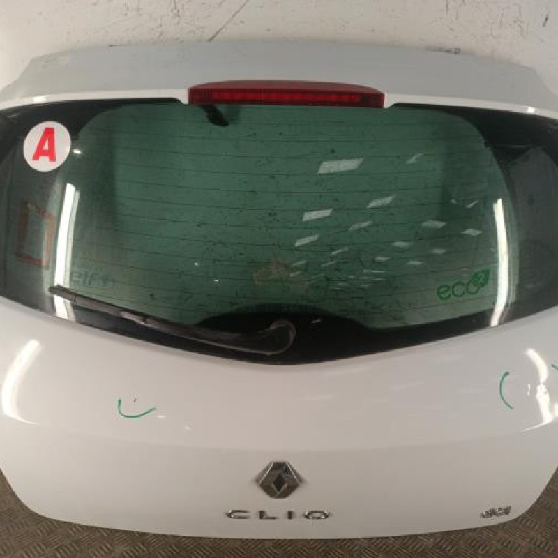 Malle/Hayon arriere RENAULT CLIO 3