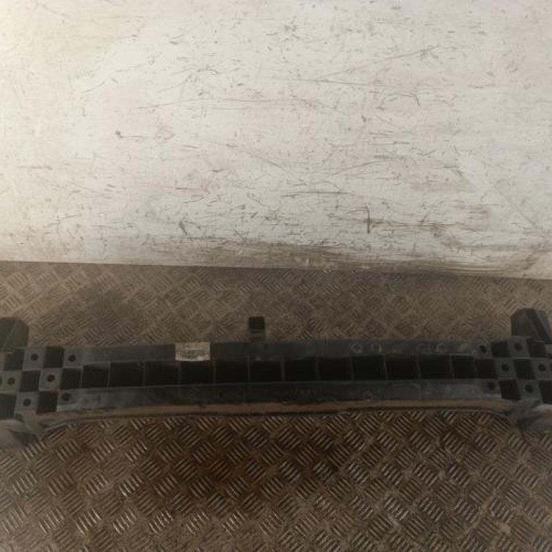 Absorbeur de pare choc arriere RENAULT CLIO 3