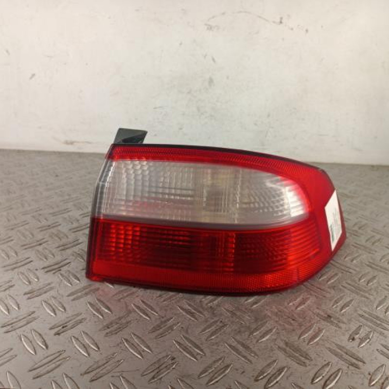 Feu arriere principal droit (feux) RENAULT LAGUNA 2