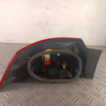 Feu arriere principal droit (feux) RENAULT LAGUNA 2