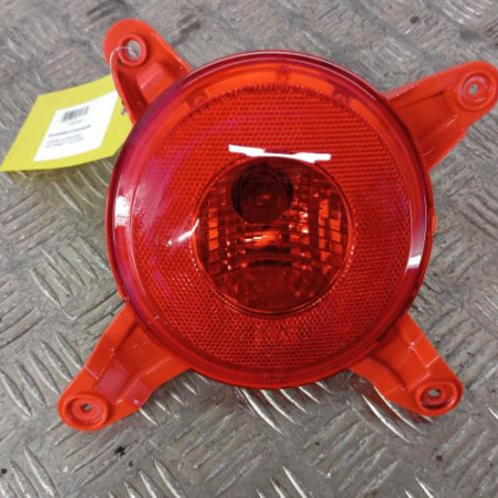 Anti brouillard arriere gauche HYUNDAI I 20 2 Photo n°1