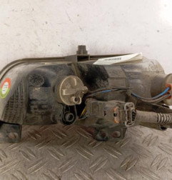 Feu de pare choc arriere droit CITROEN C4 PICASSO 2 Photo n°3