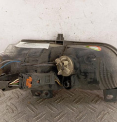 Feu de pare choc arriere gauche CITROEN C4 PICASSO 2 Photo n°3