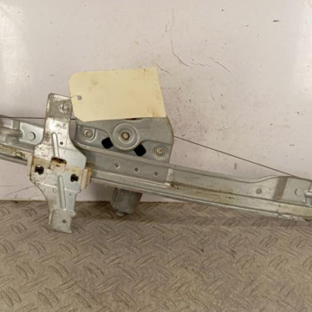 Leve vitre electrique avant gauche PEUGEOT 208 1 Photo n°1