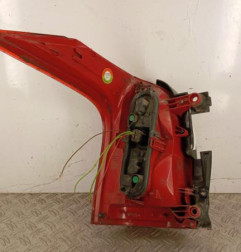 Feu arriere principal droit (feux) PEUGEOT 5008 1 Photo n°3