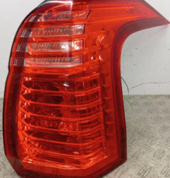 Feu arriere principal droit (feux) PEUGEOT 5008 1 Photo n°6
