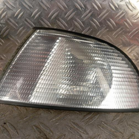 Optique avant secondaire gauche (feux)(clignotant) AUDI A4 1